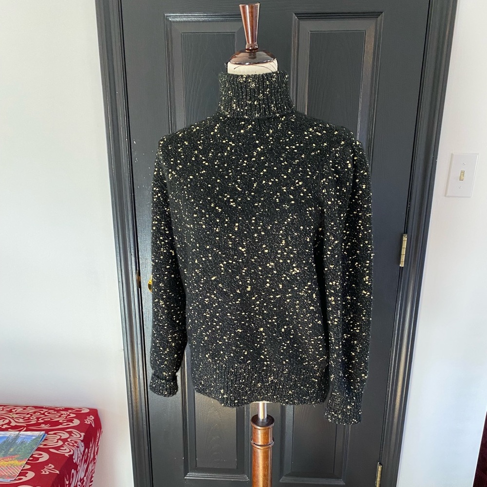 Black and Gold Sweater - Size LP